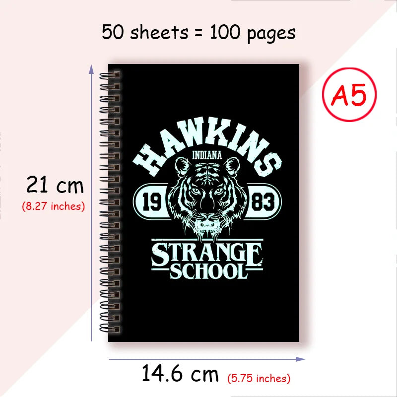 Diário de caderno espiral A5 - Hawkins High School Indiana 1983 Impressão Capas de tigre - Decoração Futura Cheerleader Presentes