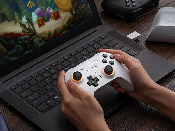 Controlador de joystick TMR sem fio 8BitDo Ultimate 2 com base de carregamento para PC, Windows 10, 11, Android